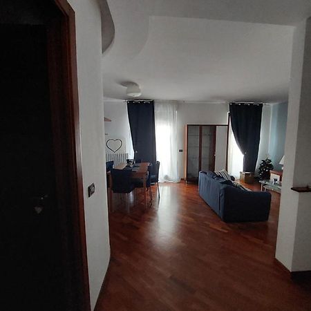 ペスカーラCasamareアパートメント エクステリア 写真